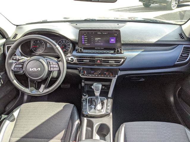 Used 2023 Kia Seltos S w/ Navigation Package AWD/4WD image 7