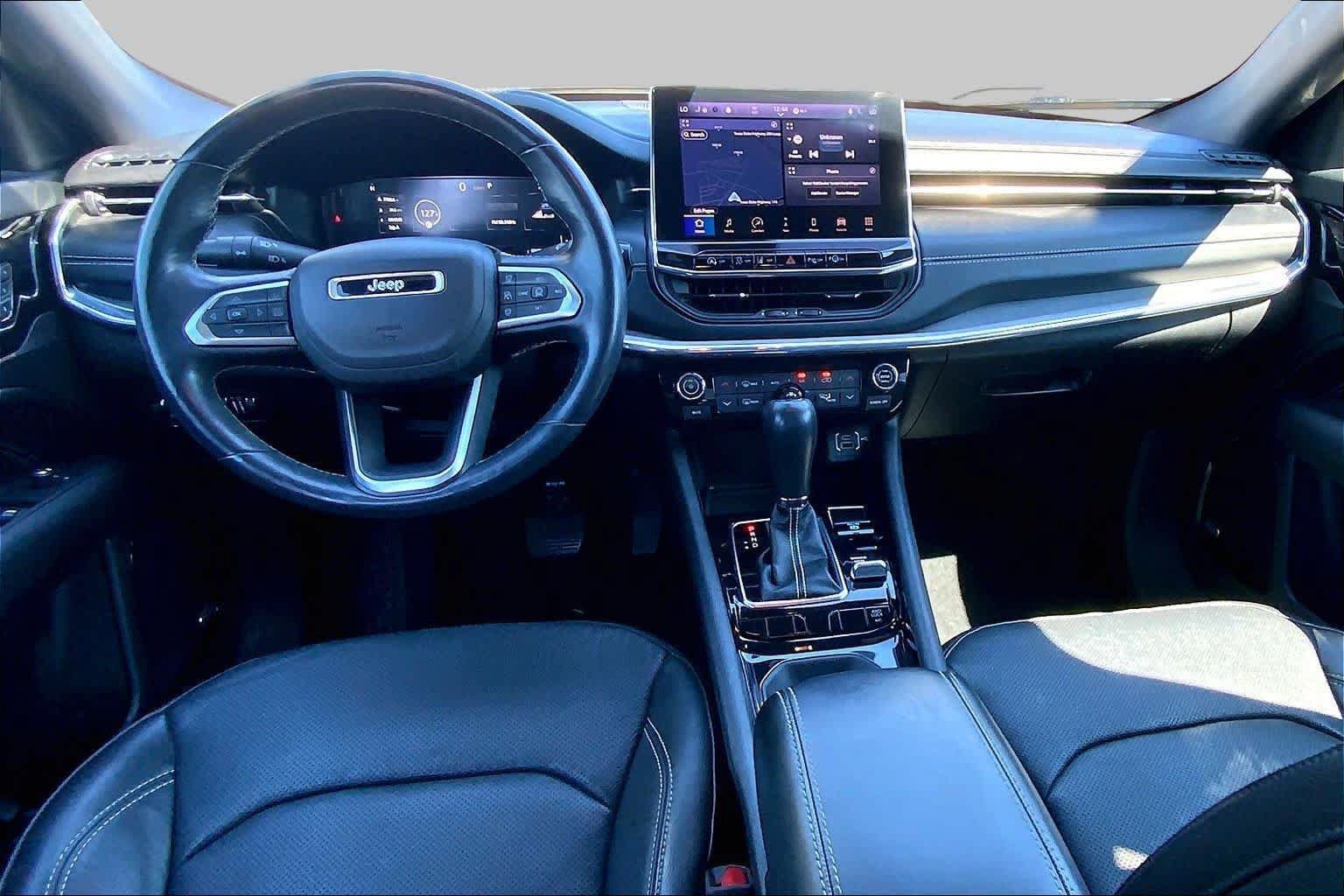Used 2022 Jeep Compass High Altitude AWD/4WD image 16