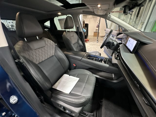 Used 2026 Nissan Murano Platinum w/ Cargo Package AWD/4WD image 32