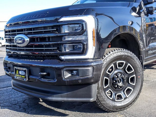 Certified 2026 Ford F250 Platinum AWD/4WD image 3