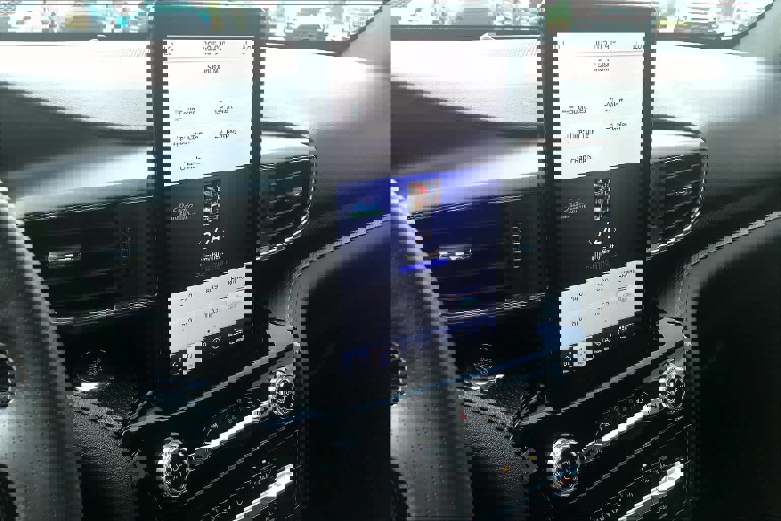 Certified 2022 Ford Explorer ST w/ Equipment Group 401A image 8