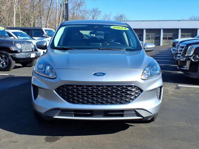 Certified 2021 Ford Escape SE image 8