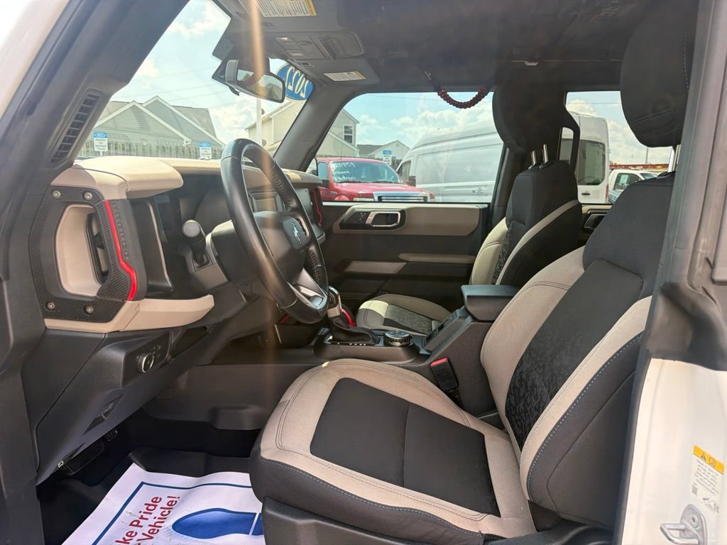 Certified 2022 Ford Bronco Wildtrak AWD/4WD image 28
