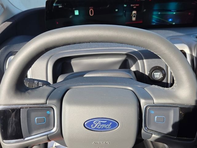 Certified 2025 Ford Expedition Active image 21