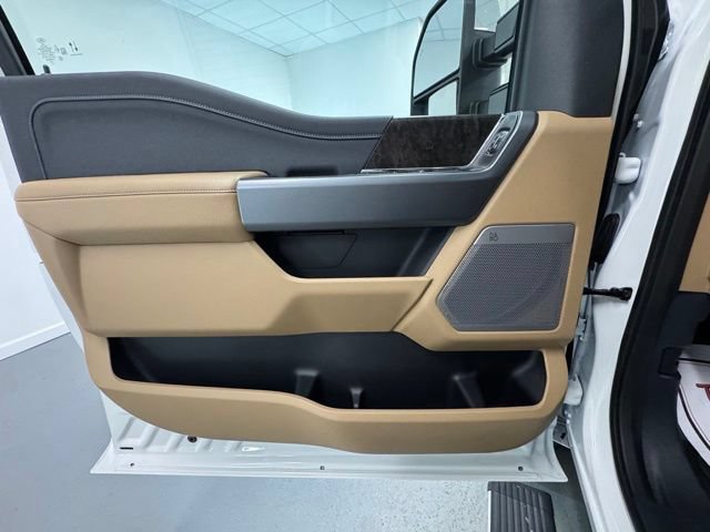 Certified 2025 Ford F250 Lariat w/ Lariat Ultimate Package AWD/4WD image 13