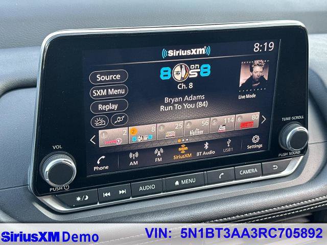 Used 2024 Nissan Rogue S image 27