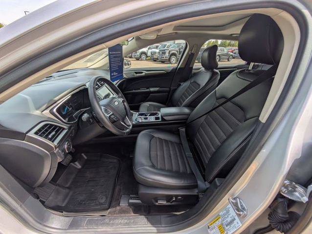 Certified 2017 Ford Fusion SE w/ Equipment Group 201A AWD/4WD image 26