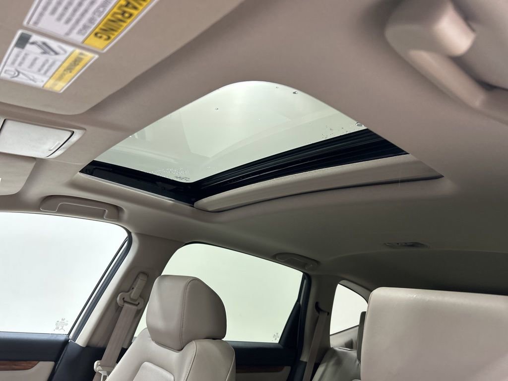 Used 2018 Honda CR-V Touring image 26
