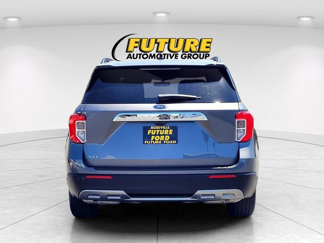 Certified 2023 Ford Explorer XLT w/ Equipment Group 202A RWD image 5