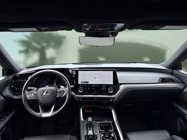 Used 2025 Lexus TX 350 AWD w/ Technology Package image 22