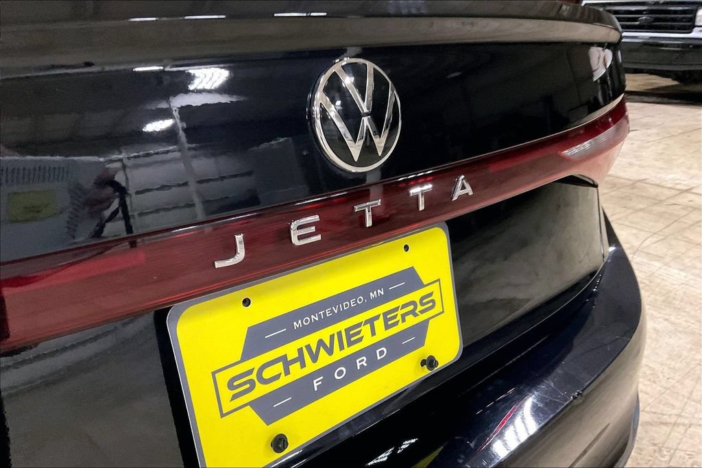 Used 2025 Volkswagen Jetta S FWD image 7