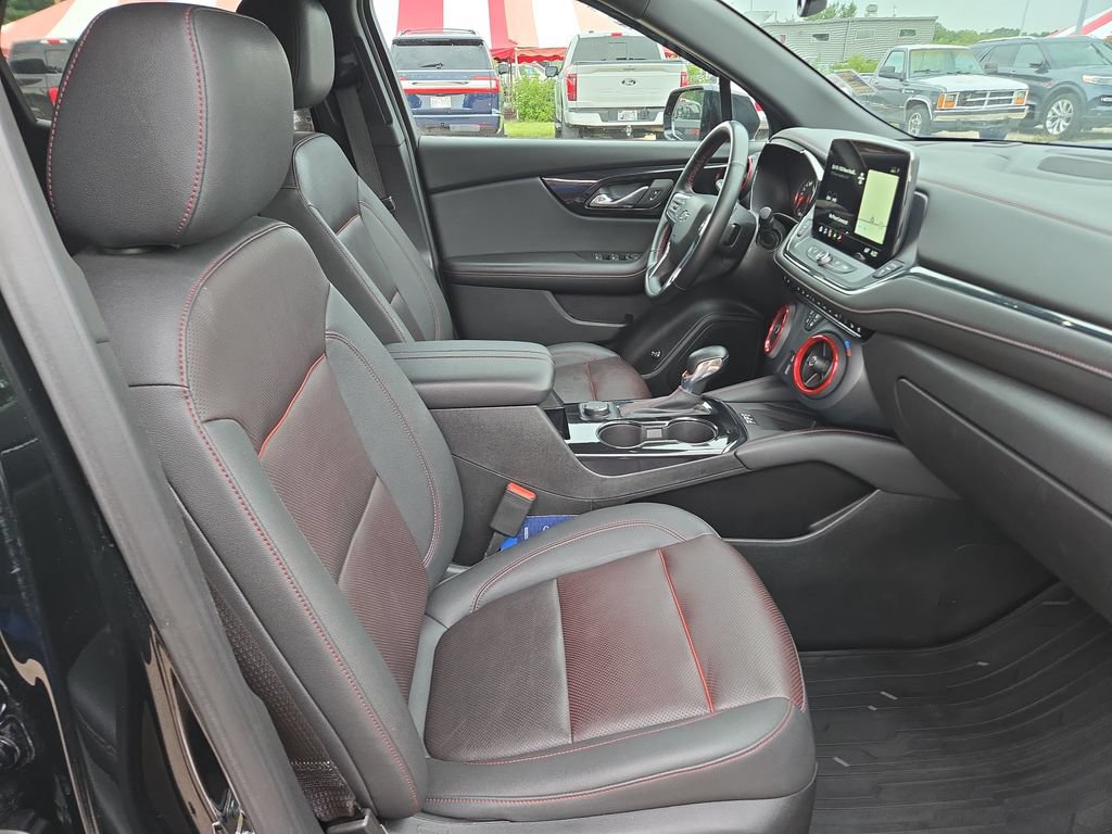 Used 2023 Chevrolet Blazer RS w/ Enhanced Convenience Package AWD/4WD image 12