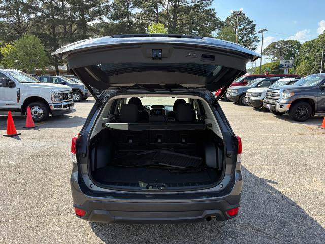 Used 2023 Subaru Forester Premium AWD/4WD image 9