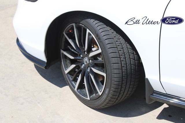 Used 2024 Honda Accord Touring image 9