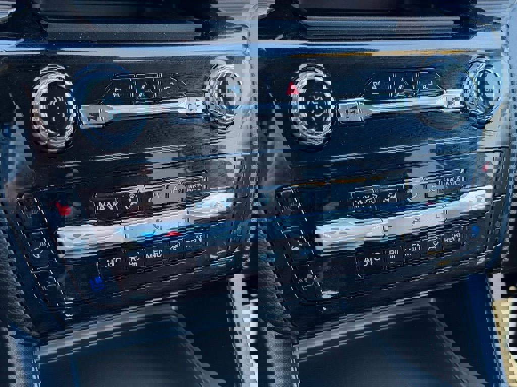 Certified 2023 Ford Explorer Limited image 43