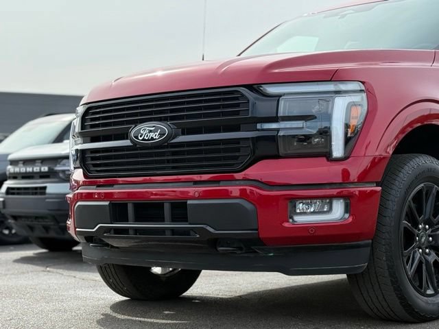 Certified 2025 Ford F150 Platinum w/ FX4 Off-Road Package AWD/4WD image 47