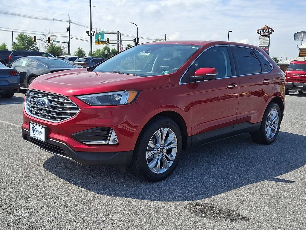 Certified 2024 Ford Edge Titanium AWD/4WD image 3