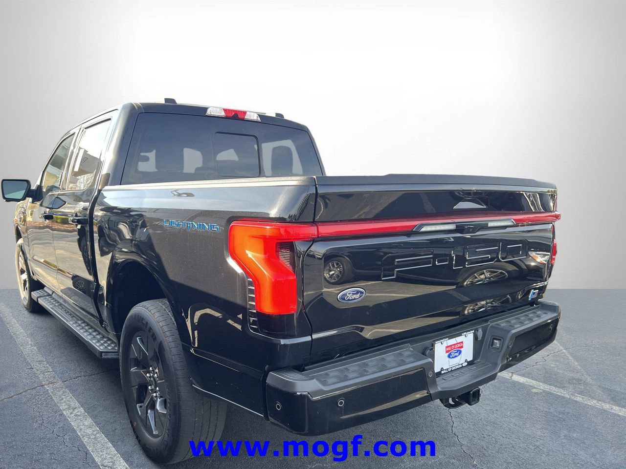 Certified 2023 Ford F150 Lightning Lariat w/ Equipment Group 511A High image 8