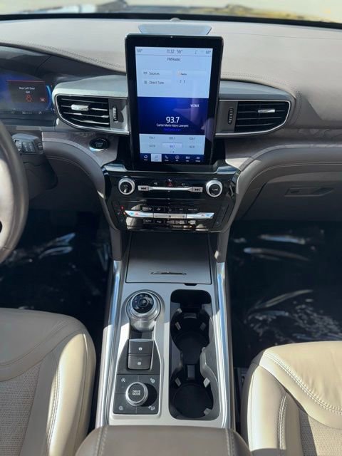 Certified 2023 Ford Explorer Platinum w/ Technology Package image 19