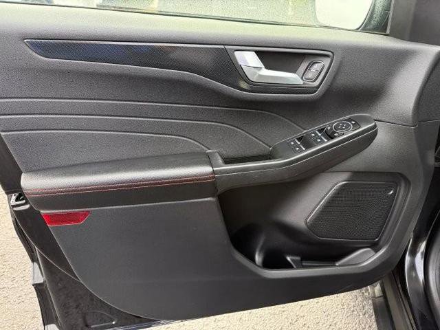 Certified 2023 Ford Escape ST-Line image 11