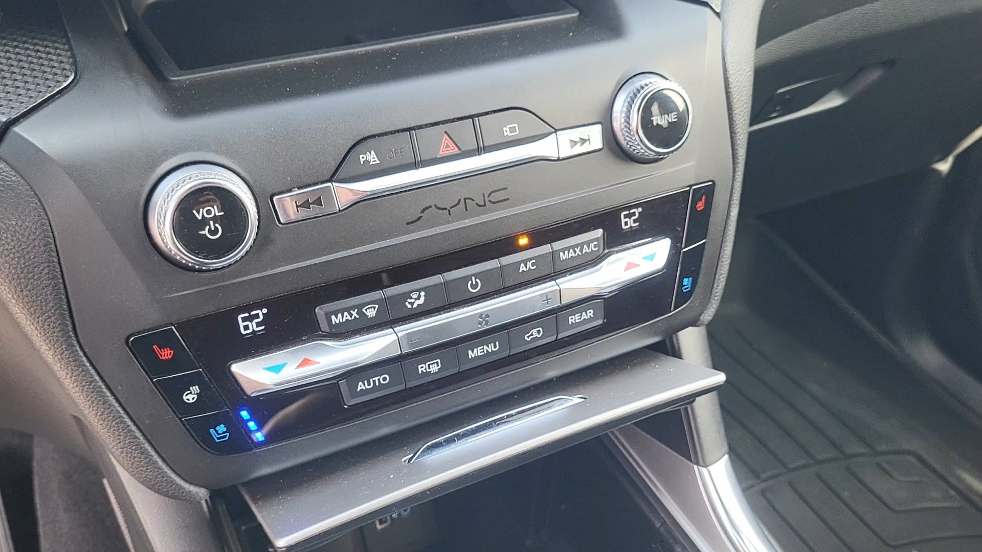 Certified 2020 Ford Explorer ST AWD/4WD image 18