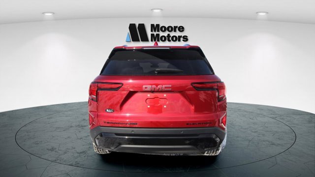 Used 2025 GMC Terrain Elevation w/ Black Edition AWD/4WD image 4