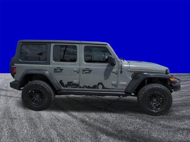 Used 2018 Jeep Wrangler Unlimited Sport image 3