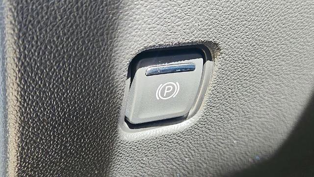 Used 2024 Chevrolet Blazer LT image 11