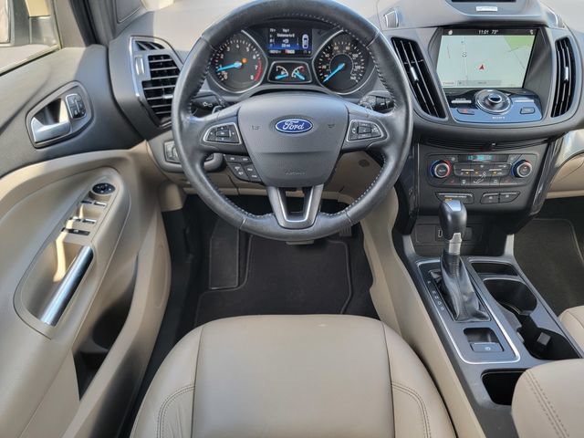 Certified 2017 Ford Escape Titanium FWD image 31