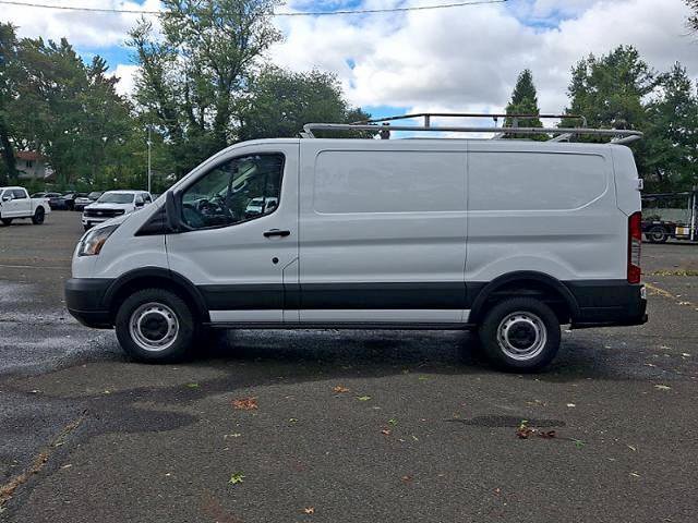 Certified 2019 Ford Transit 250 130 Low Roof RWD image 4