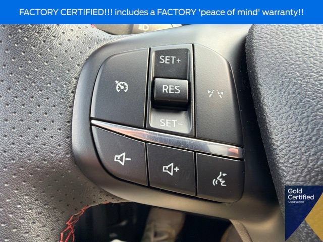 Certified 2025 Ford Escape ST-Line Select AWD/4WD image 46