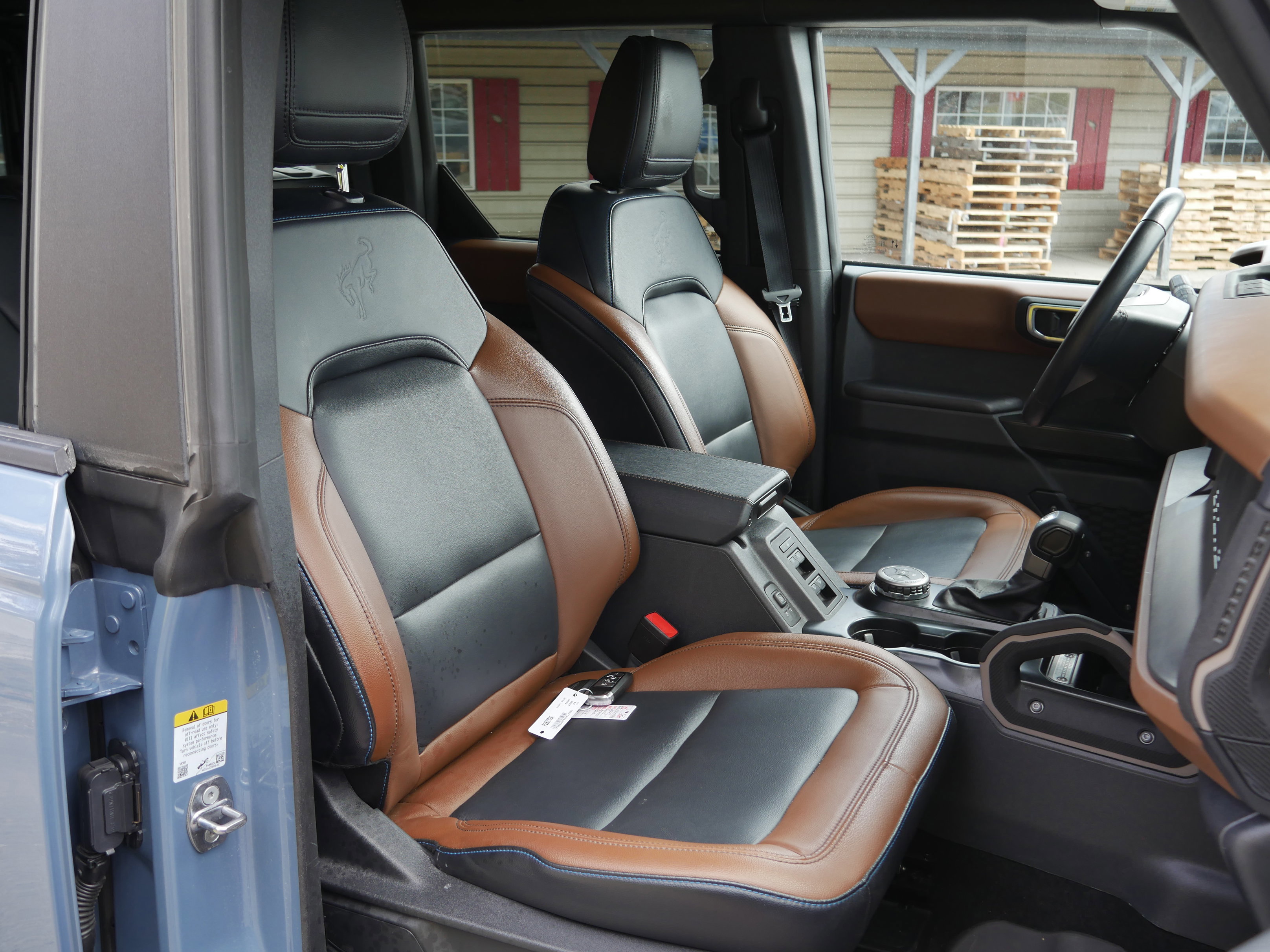 Certified 2024 Ford Bronco Outer Banks AWD/4WD image 30