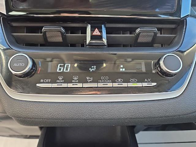 Used 2024 Toyota Corolla LE image 29