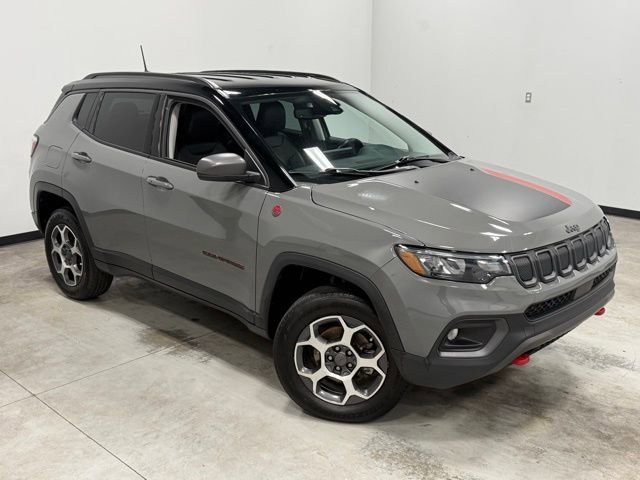 Used 2022 Jeep Compass Trailhawk w/ Trailhawk Convenience Group image 36