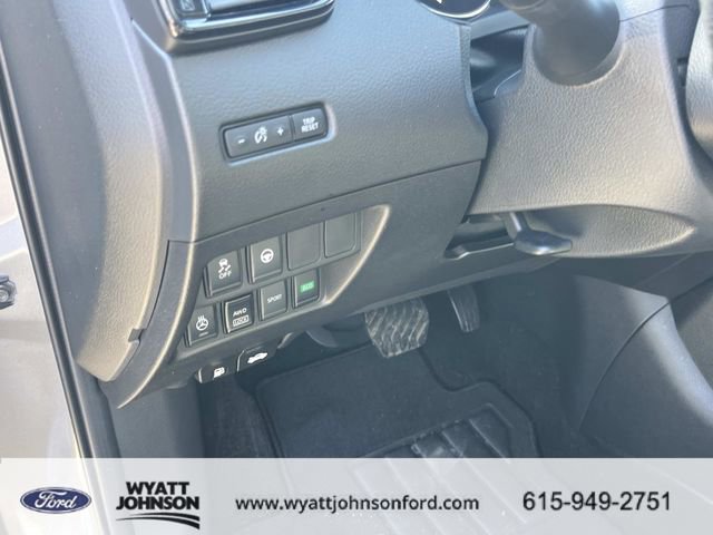 Used 2022 Nissan Rogue Sport SV w/ Technology Package image 28