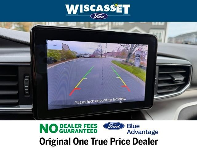 Certified 2022 Ford Explorer XLT w/ Equipment Group 202A image 11