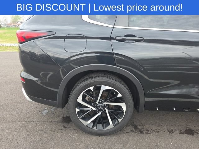 Used 2022 Mitsubishi Outlander SE AWD/4WD image 7