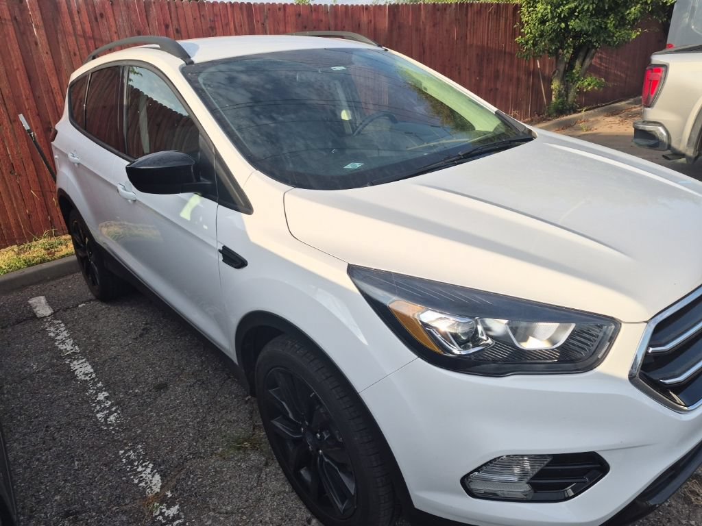 Certified 2019 Ford Escape SE FWD image 21