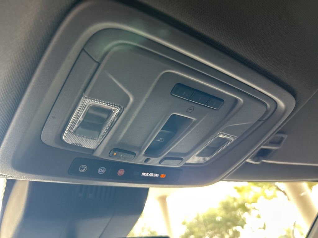 Used 2022 Chevrolet Silverado 1500 LT Trail Boss w/ LT Trail Boss Premium Package image 51