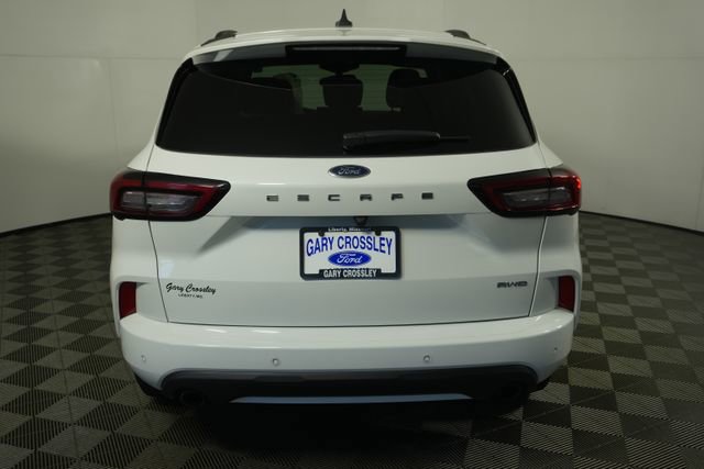 Certified 2023 Ford Escape ST-Line w/ Tech Pack #1 AWD/4WD image 4