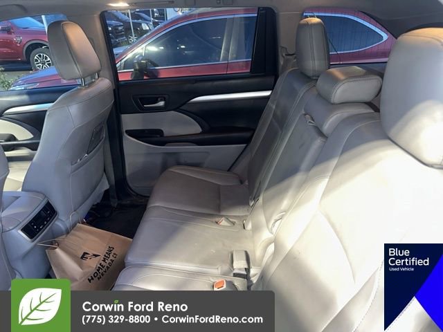 Used 2018 Toyota Highlander XLE w/ Protection Package #3 AWD/4WD image 15