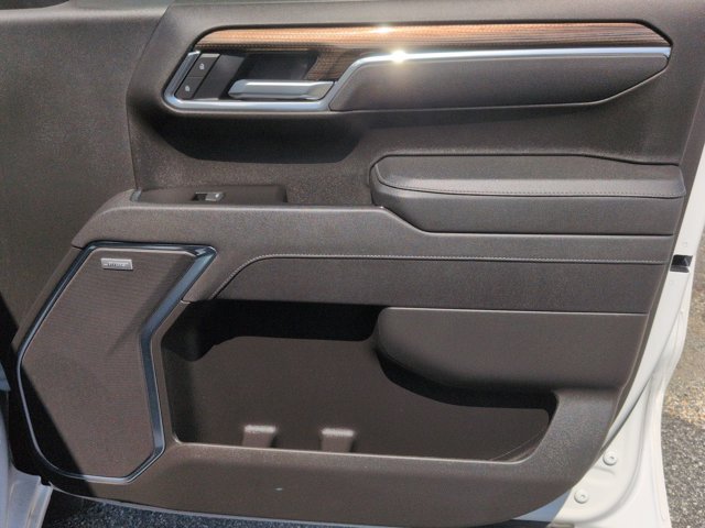 Used 2025 Chevrolet Silverado 1500 LT Trail Boss w/ Convenience Package II AWD/4WD image 35