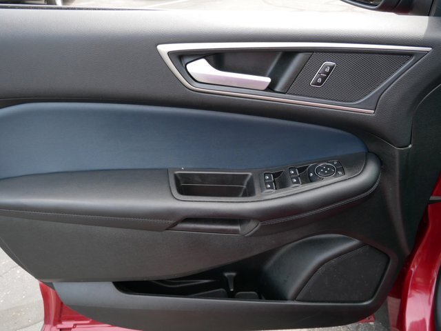 Certified 2023 Ford Edge SEL w/ Sport Appearance Package AWD/4WD image 9