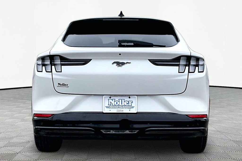Certified 2023 Ford Mustang Mach-E Premium image 3