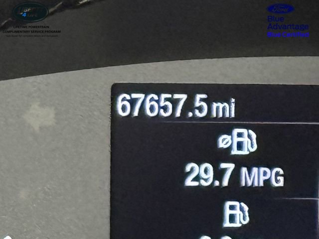 Certified 2022 Ford Escape SE w/ SE Sport Appearance Package image 31