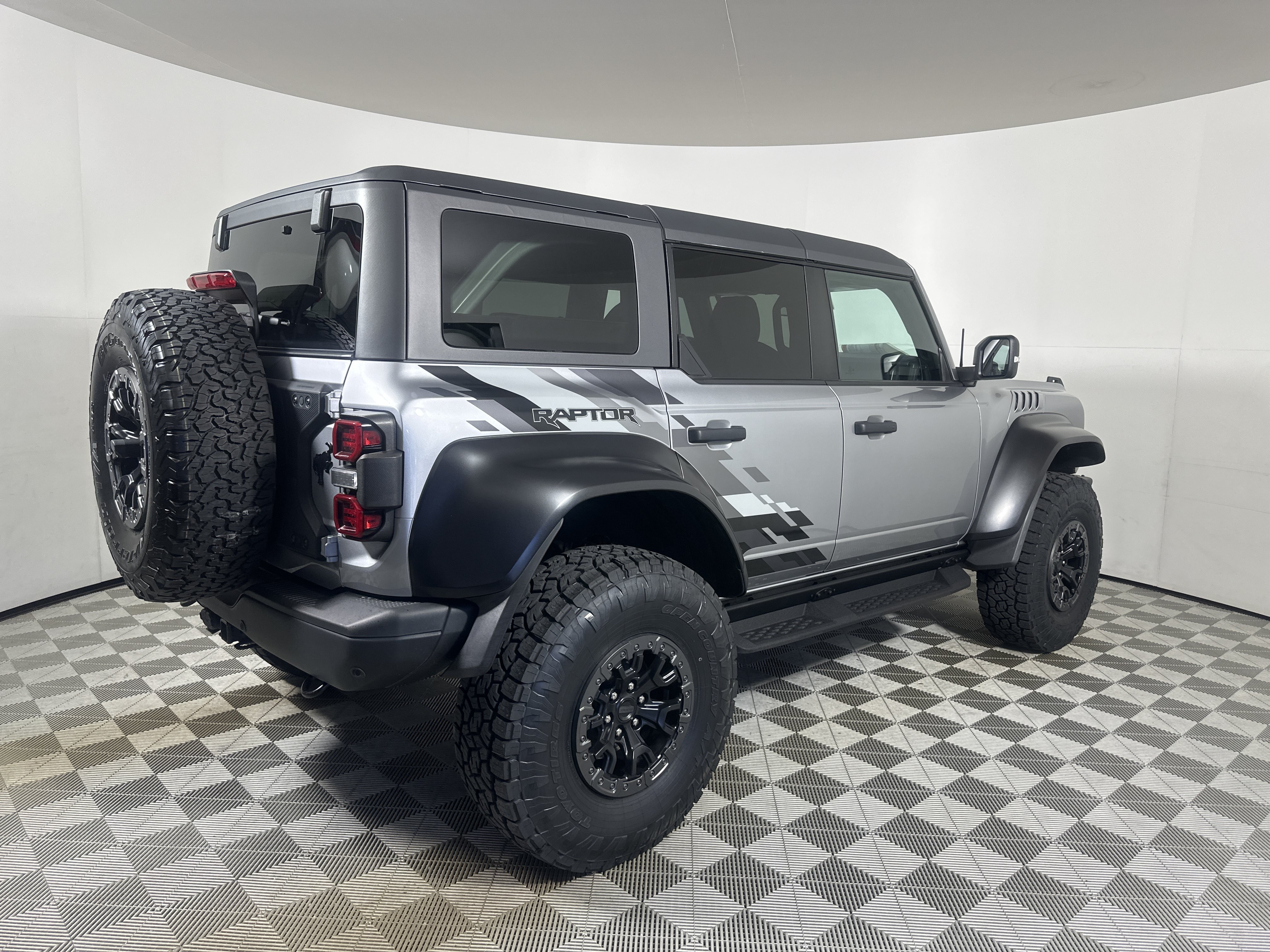 Certified 2023 Ford Bronco Raptor AWD/4WD image 7