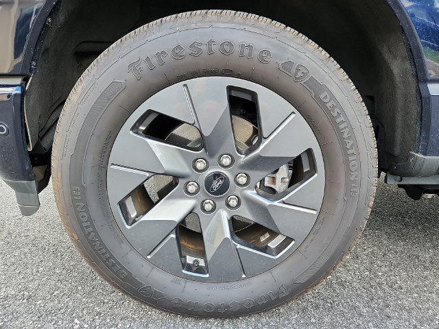Certified 2022 Ford F150 Lightning Lariat AWD/4WD image 8