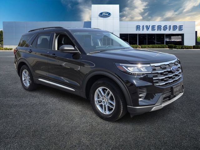 Certified 2025 Ford Explorer Active