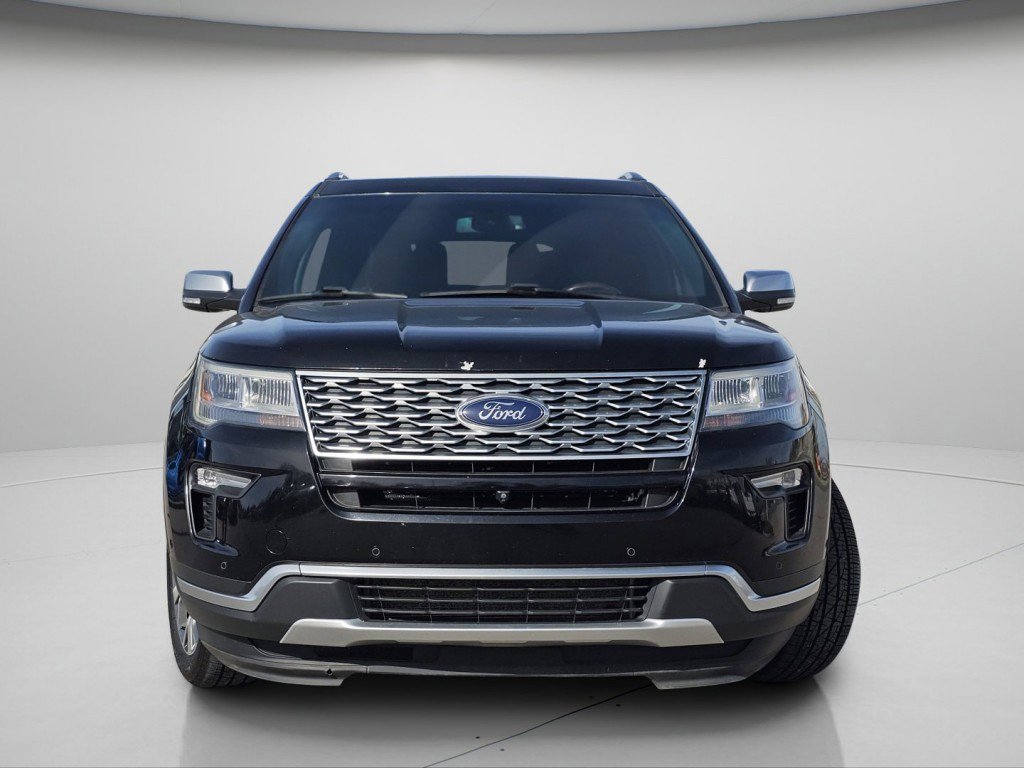 Certified 2018 Ford Explorer Platinum image 3