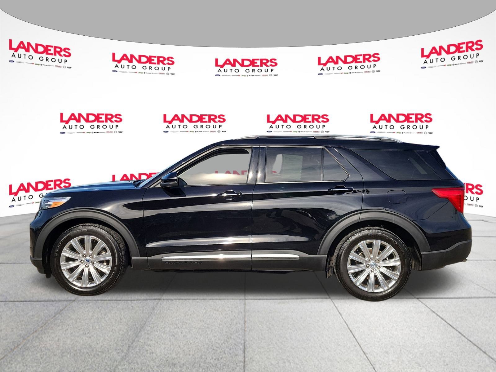 Certified 2023 Ford Explorer Limited w/ Equipment Group 301A image 6